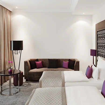 Steigenberger Icon Grandhotel Handelshof 5*