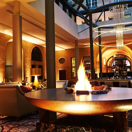 Steigenberger Icon Grandhotel Handelshof 5*